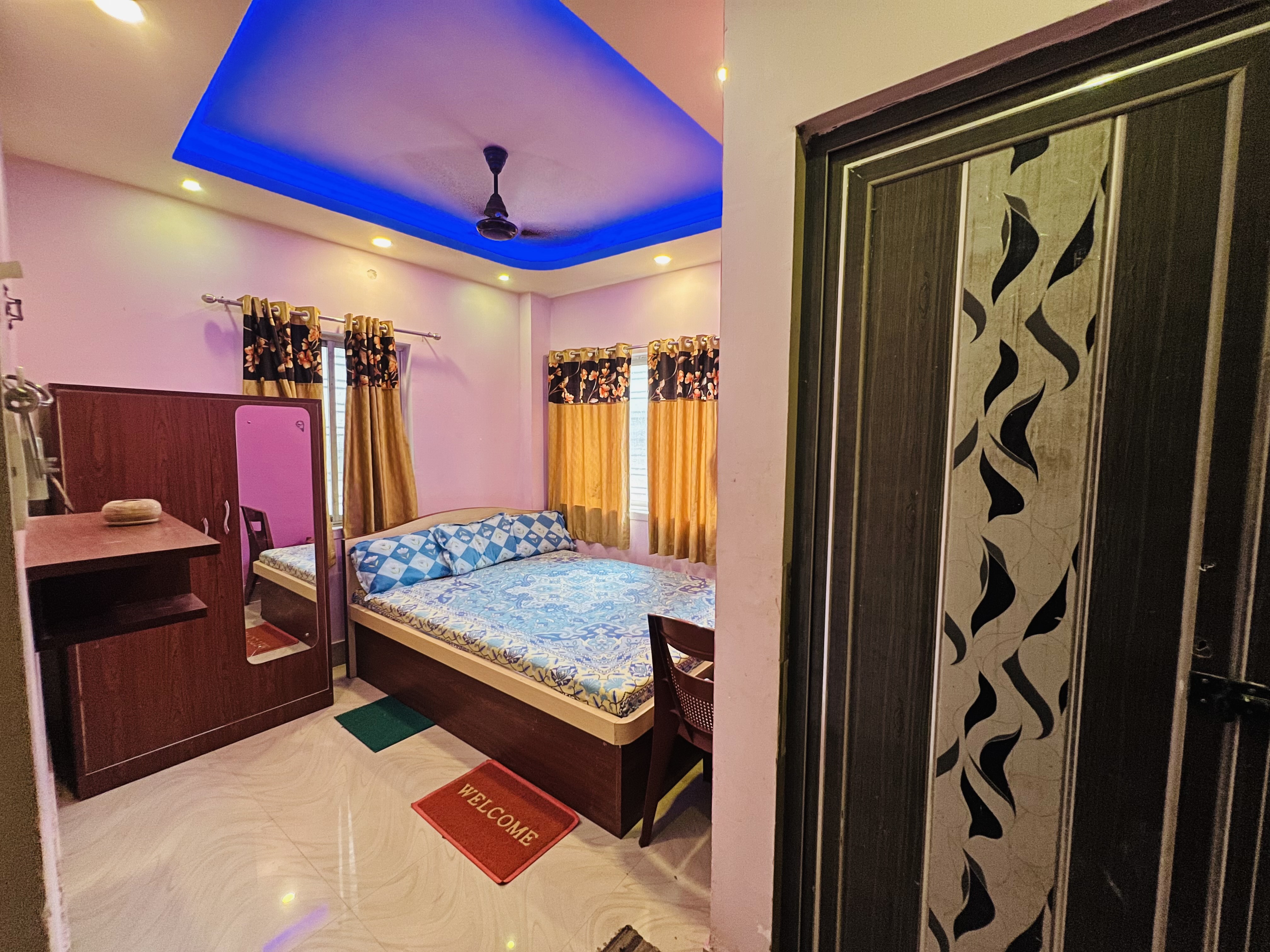 Kinjal Guest House